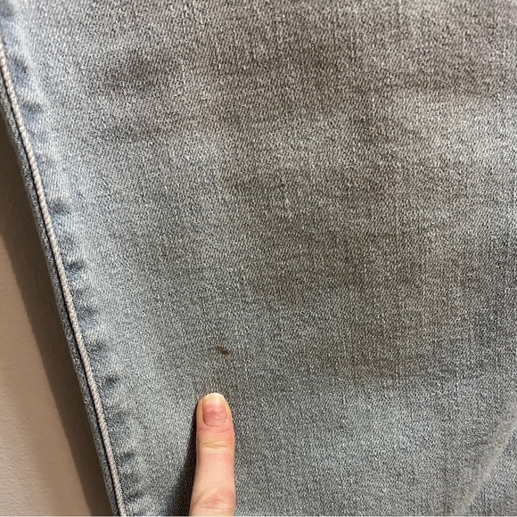 Madewell The Perfect Vintage Straight Jean in Mosedale Wash - Picture 6 of 12